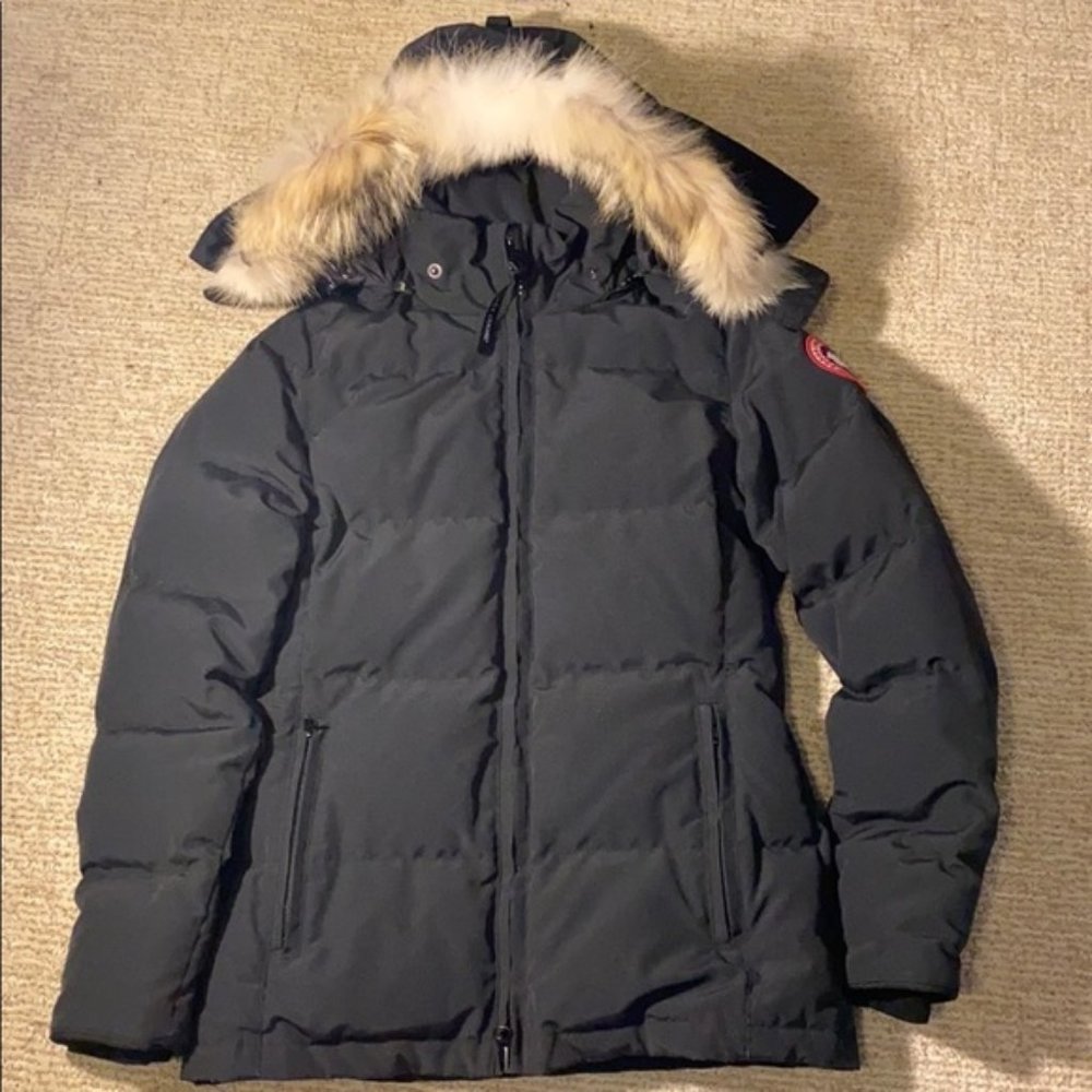 Canada Goose Chelsea Parka Jacket size XS